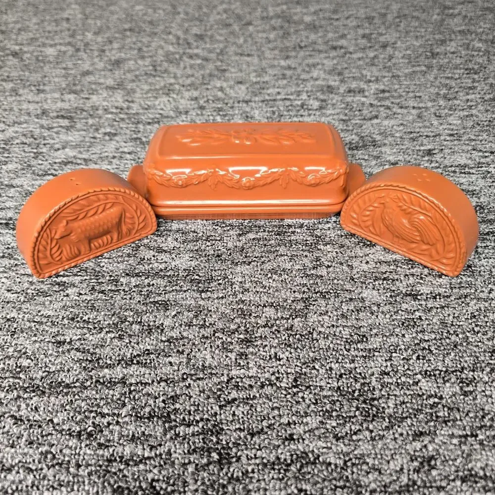 Vtg Avon Terracotta Kitchenware Collection Butter Dish Salt & Pepper Shaker Set